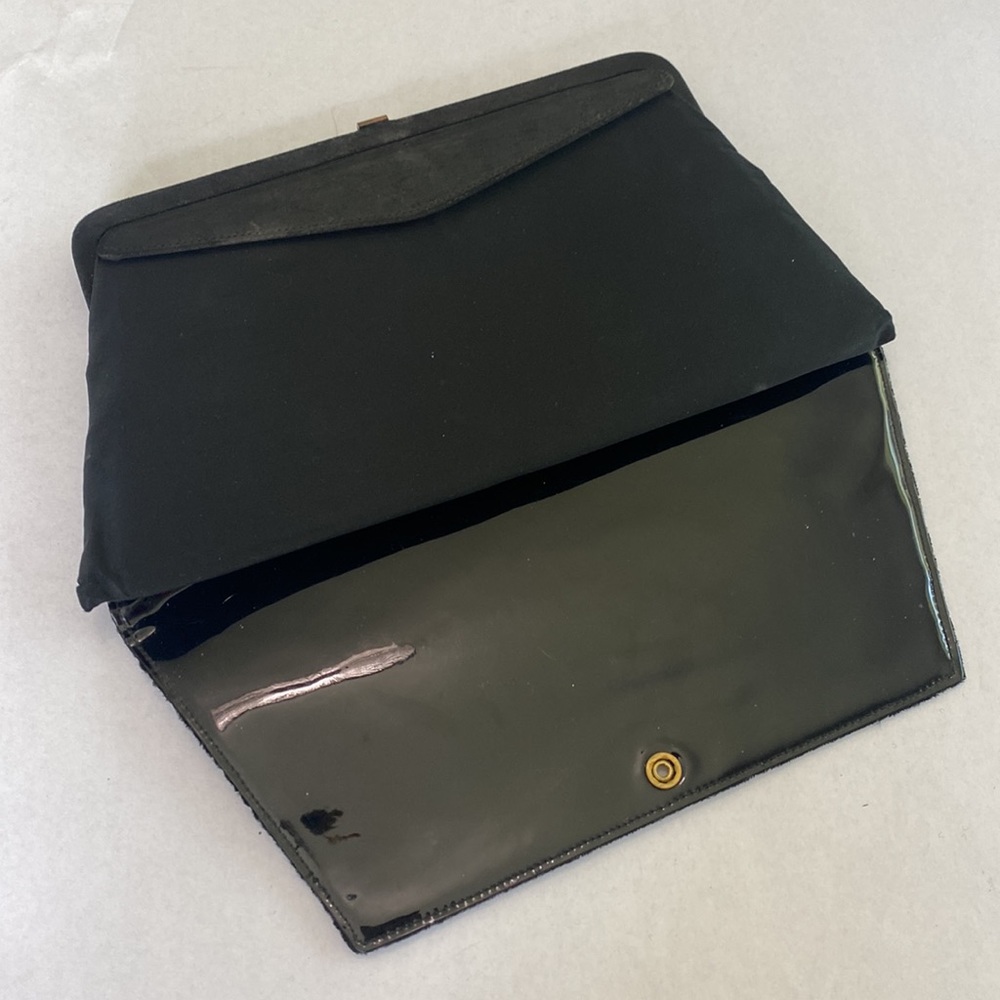 Vintage black velvet clutch - Picture 7 of 9
